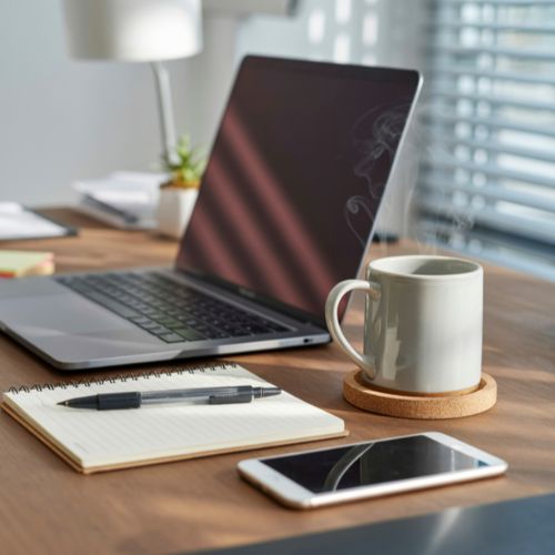 Café et productivité : comment adapter sa consommation à son rythme de travail ? - Subtile café